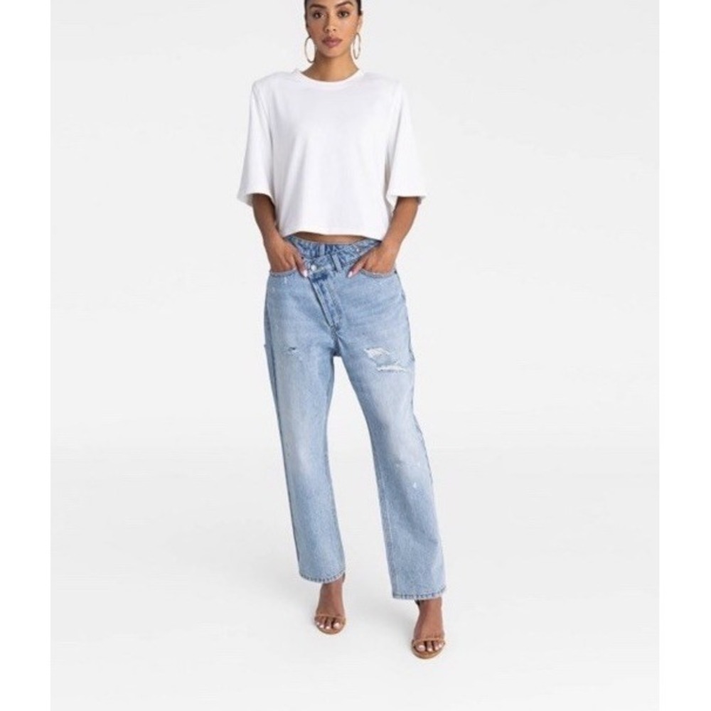 KBB by Kahlana The Dylan Jean Size 12 Mid-Rise Tapered Light Wash Straight Leg